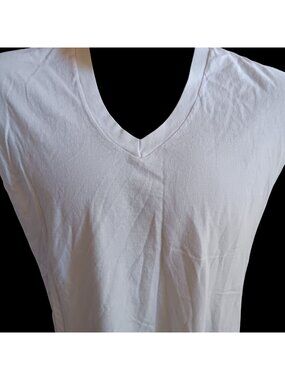 White V-Neck Vintage Mens T-shirt XL Single Stitch Cotton Fruit Loom USA Grunge